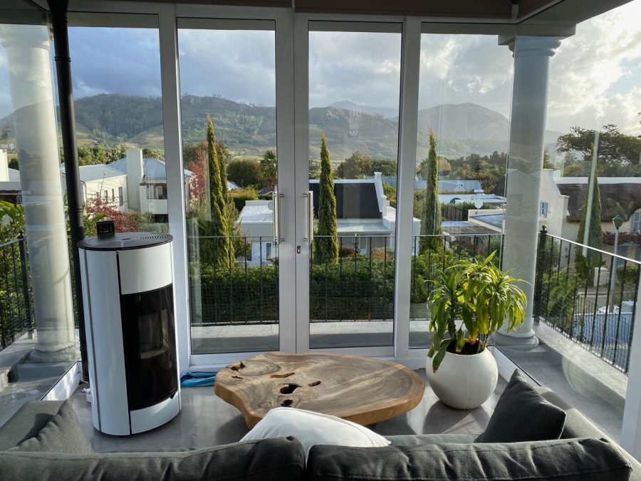To Let 4 Bedroom Property for Rent in Franschhoek Western Cape